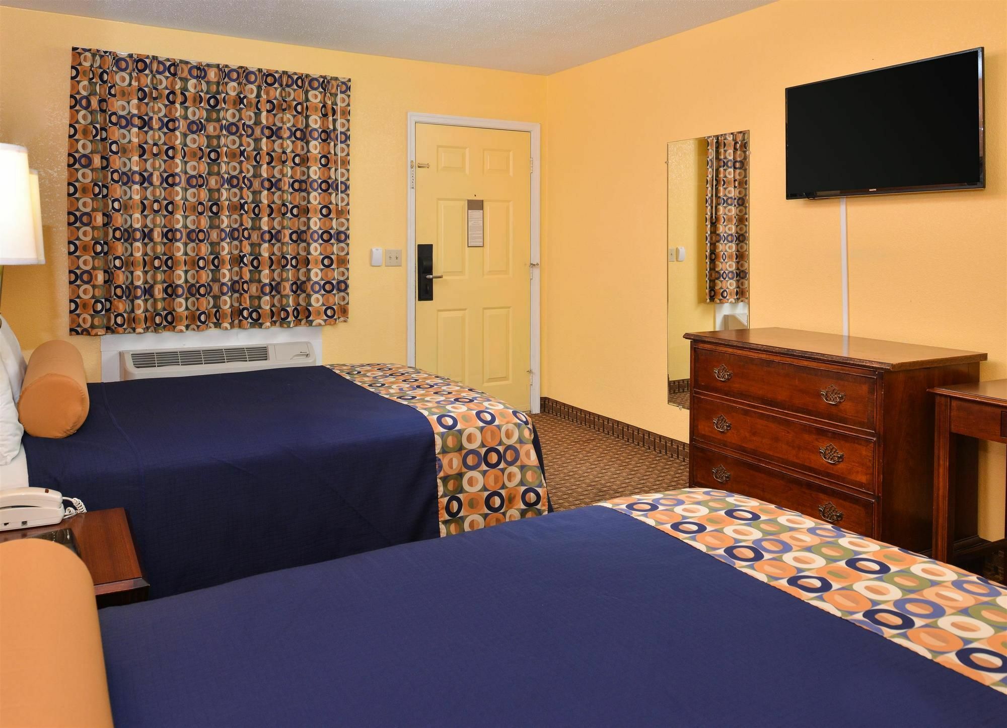 Americas Best Value Inn-Princess Anne Екстер'єр фото